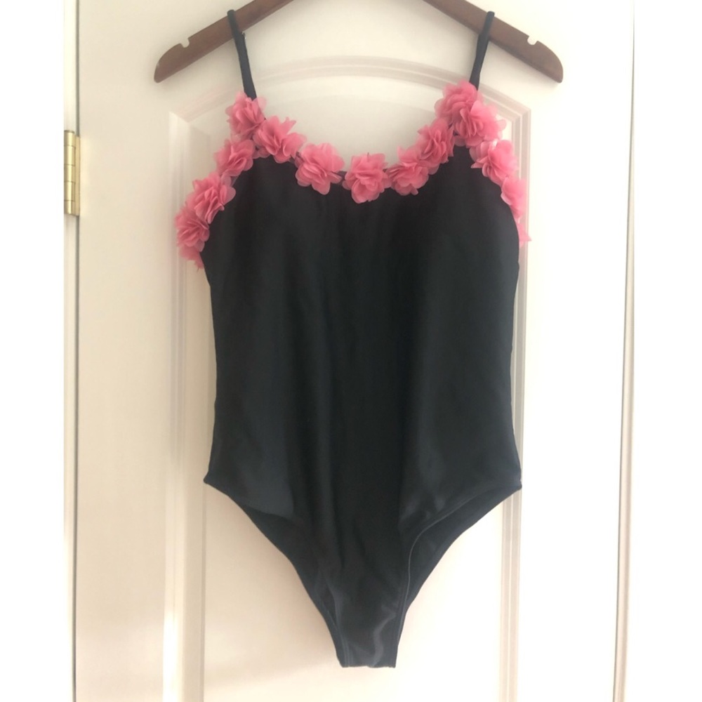 One piece bathing suit